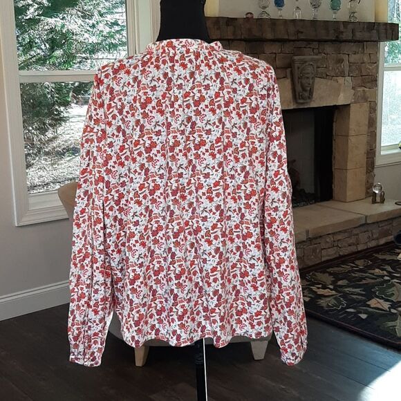 Universal thread sz M button front shirt - Picture 3 of 8